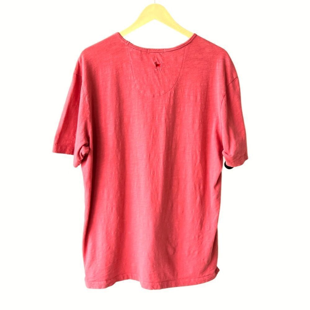 The Black Dog Men’s V-Neck T-Shirt. Coral. Large - Picture 7 of 15